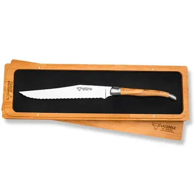 Couteaux à pain Laguiole en Aubrac