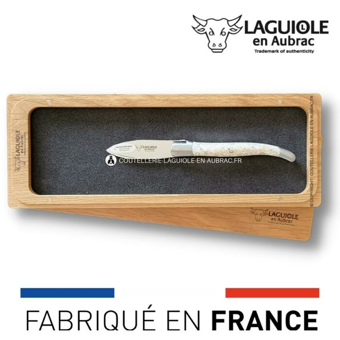 couteau à huître manche en coquilles d'huîtres