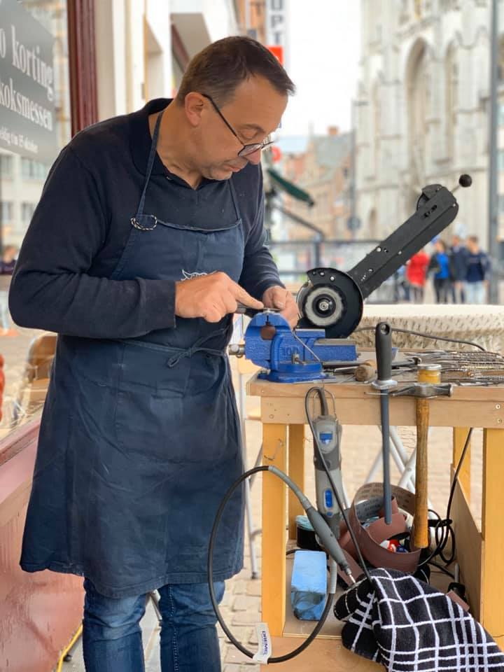 thierry valat atelier laguiole en aubrac