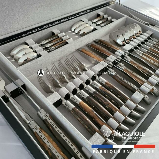 ménagère laguiole 28 pièces manches en cep de vigne