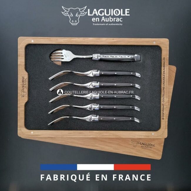 fourchettes à dessert laguiole en aubrac