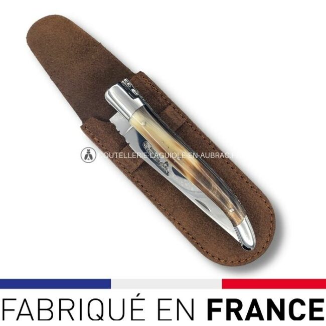 etui fermé souple marron