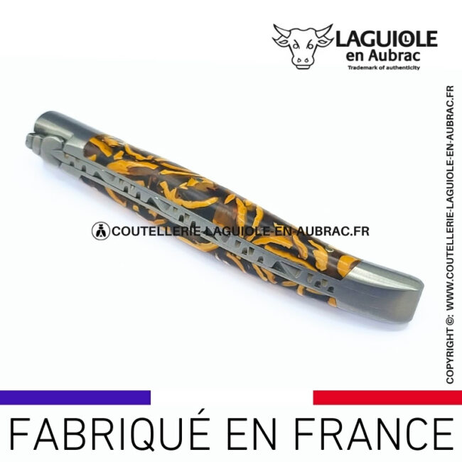 couteau laguiole manche en coquilles de noix recyclées