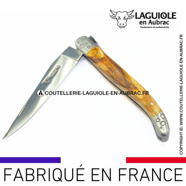 couteau laguiole en hêtre d'aubrac abeille sculptée mitres et ressort gravés