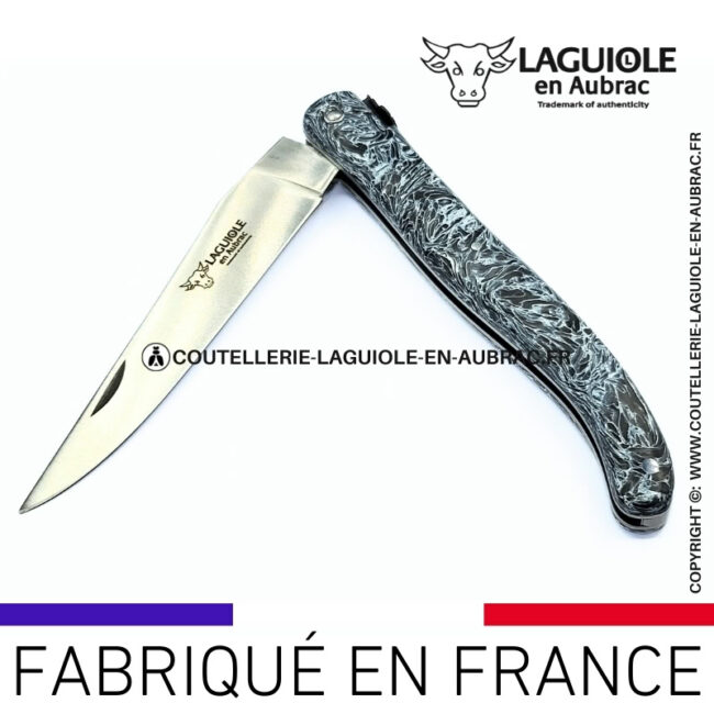 couteau laguiole plein manche en fibre de carbone marbré