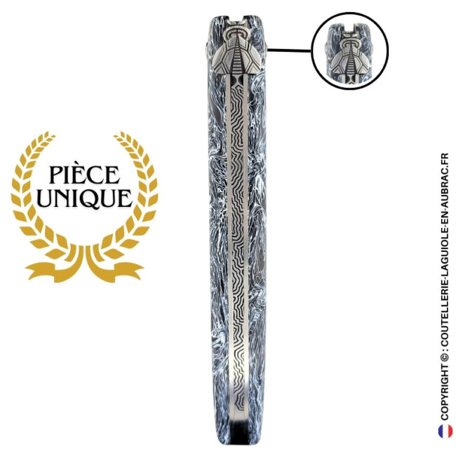 couteau laguiole plein manche en fibre de carbone marbré