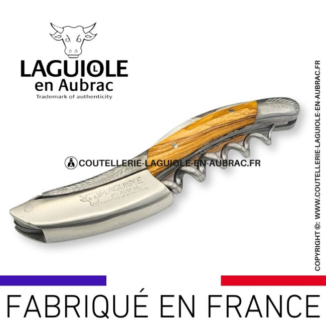 sommelier laguiole en aubrac mitres ornementées olivier