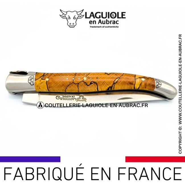 florilège d'aubrac: couteau laguiole en hêtre d'aubrac abeille sculptée mitres et ressort gravés