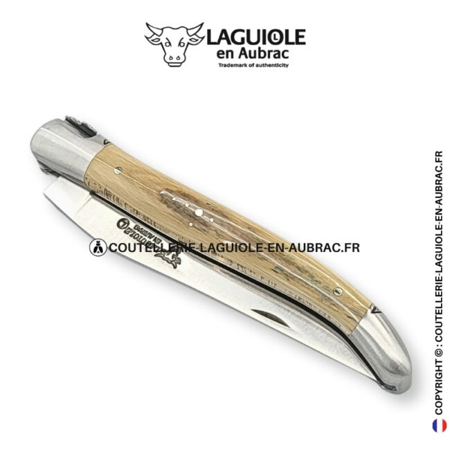 ailes d'ivoire : couteau laguiole en ivoire fossile de mammouth marron – abeille moderne – mitres gravées