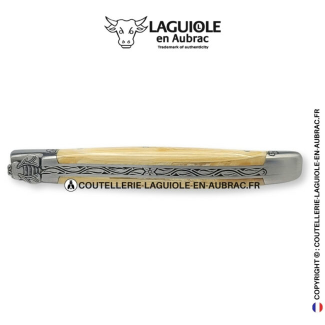 fleurs d'ivoire : couteau laguiole en ivoire fossile de mammouth – abeille sculptée – mitres gravées