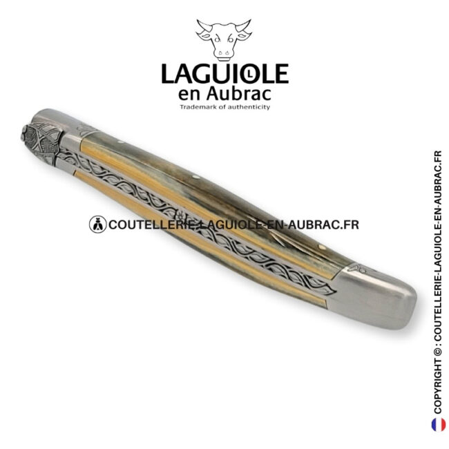 héritage arctique : couteau laguiole en ivoire fossile vert bleu – mitres et ressort ciselés