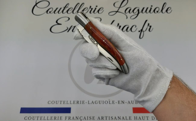 couteau laguiole manche en cheesewood corail
