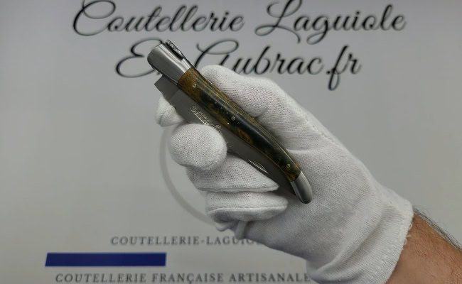 couteau laguiole manche en cheesewood ondé vert