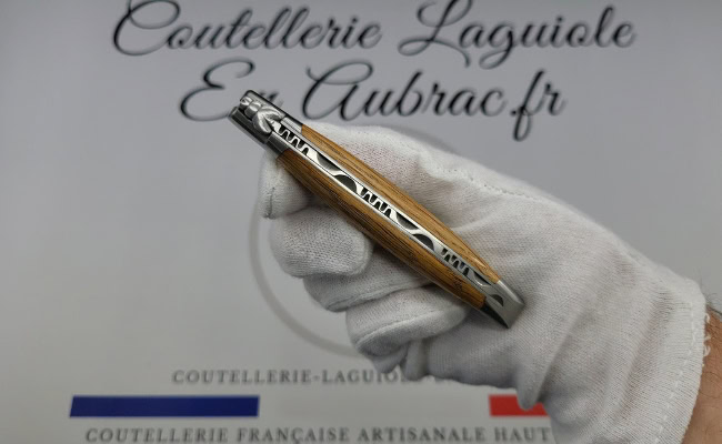 couteau laguiole manche en chêne
