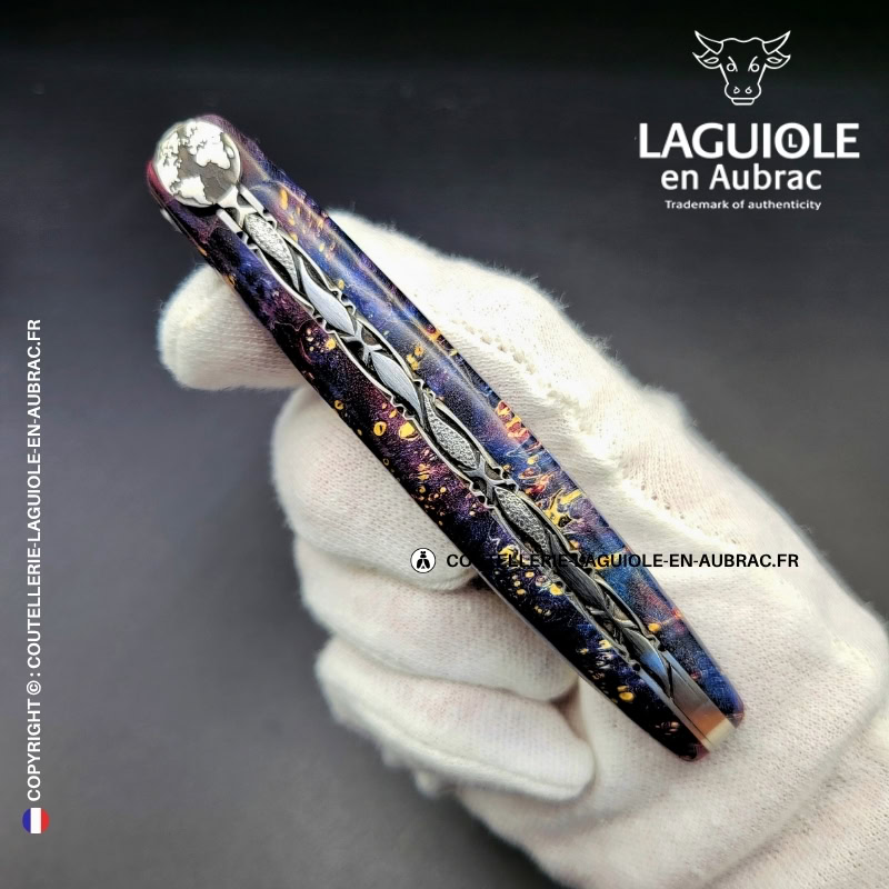 couteau laguiole "la terre" collection cosmos en loupe de sureau