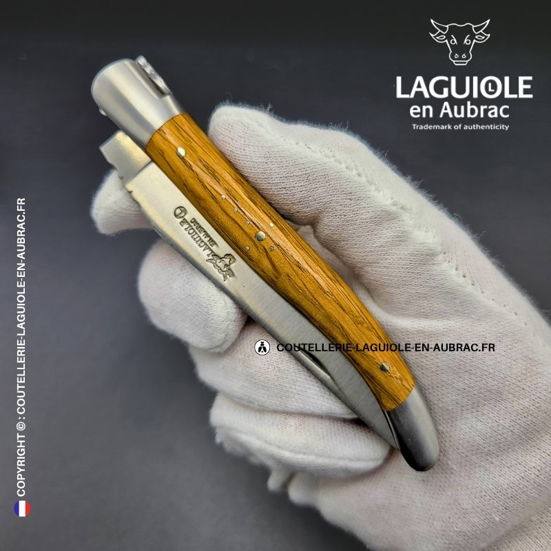 couteau laguiole manche en chêne