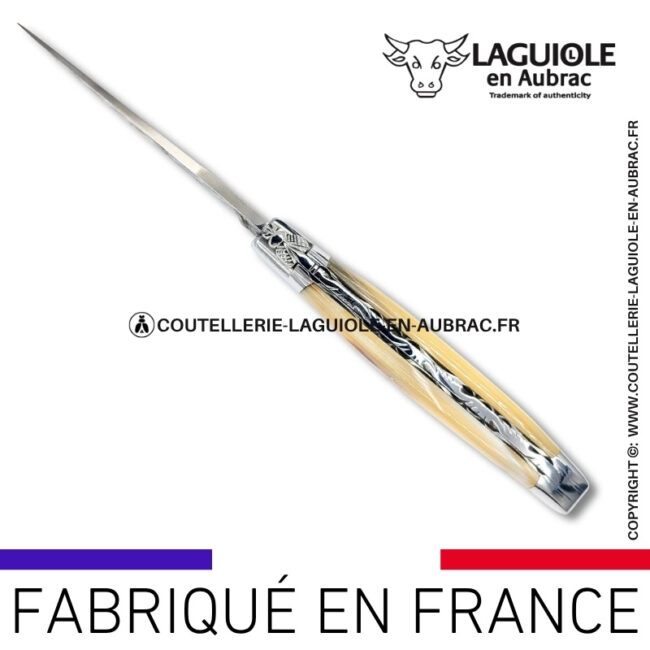 couteau laguiole en pointe de corne platines guillochées et lame damas balbach inox