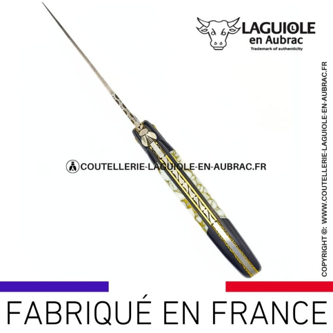 couteau laguiole nox pretiosa – Ébène & howlite – platines laiton
