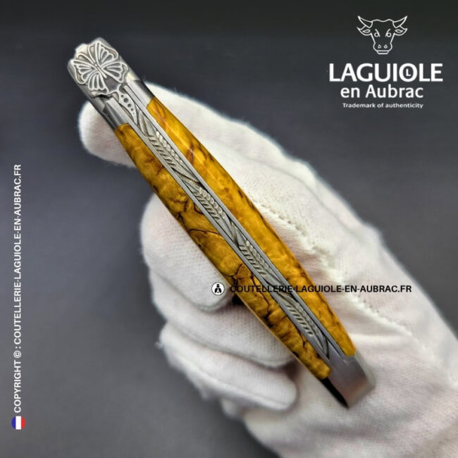 couteau laguiole papillon – manche en bouleau jaune