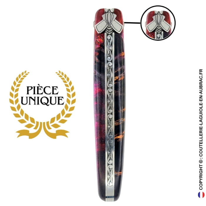 Écorce pourpre : couteau laguiole en loupe de sureau – abeille sculptée – ressort gravé