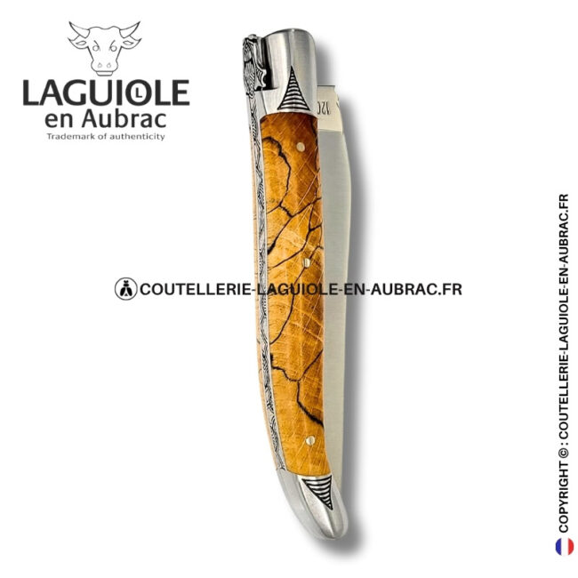 hêtre sacré : couteau laguiole en hêtre d'aubrac abeille sculptée mitres et ressort gravés