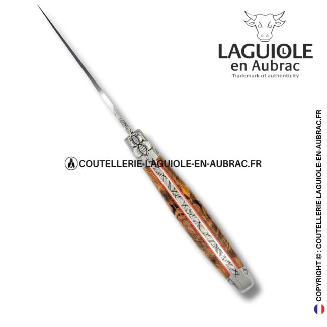 sillage stellaire : couteau laguiole en albizia abeille sculptée mitres et ressort gravés