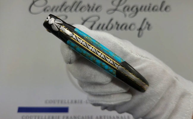 couteau laguiole nox pretiosa – Ébène & turquoise – platines laiton