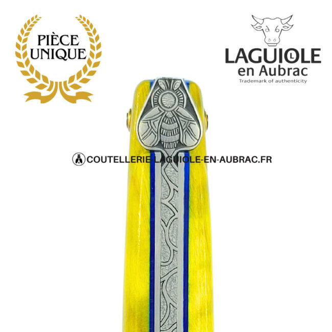 prêtresse d’Émeraude : couteau laguiole en loupe de peuplier vert – plein manche