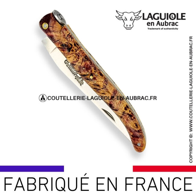 couteau laguiole en aubrac 