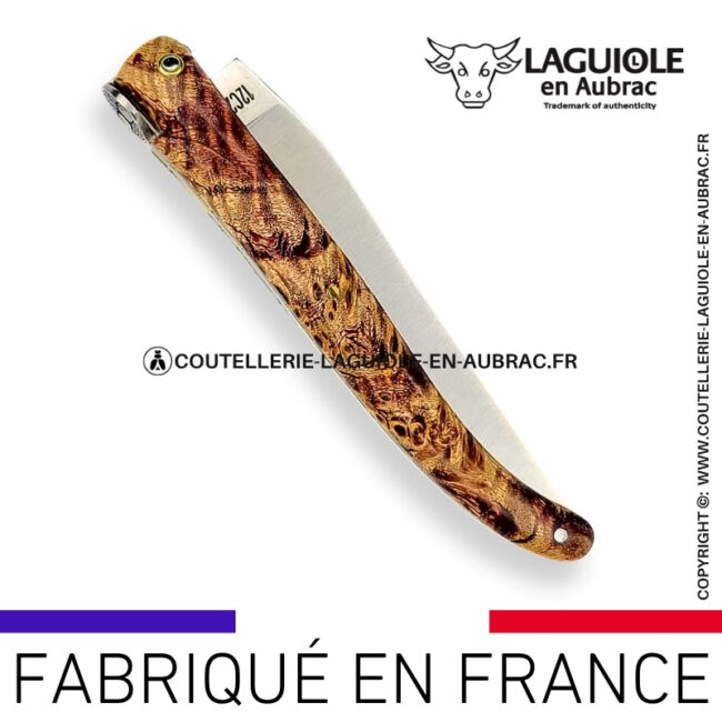 couteau laguiole en aubrac 