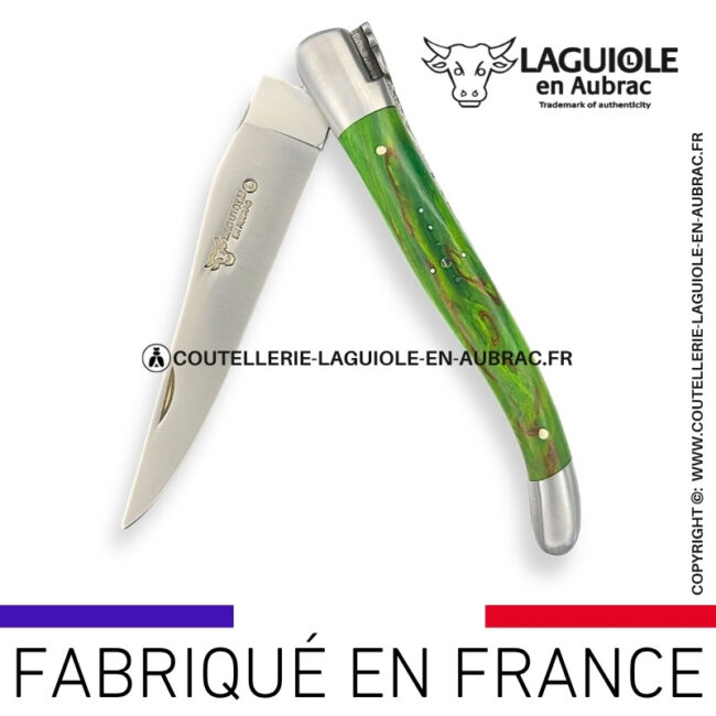 couteau laguiole en aubrac pliant en bouleau vert et finition satinée