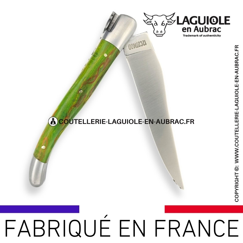 couteau laguiole en aubrac pliant en bouleau vert et finition satinée