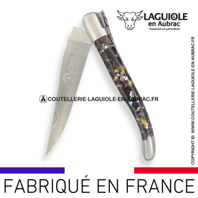 couteau laguiole en aubrac pliant en coquilles d'ormeaux et moules perlières en finition satinée