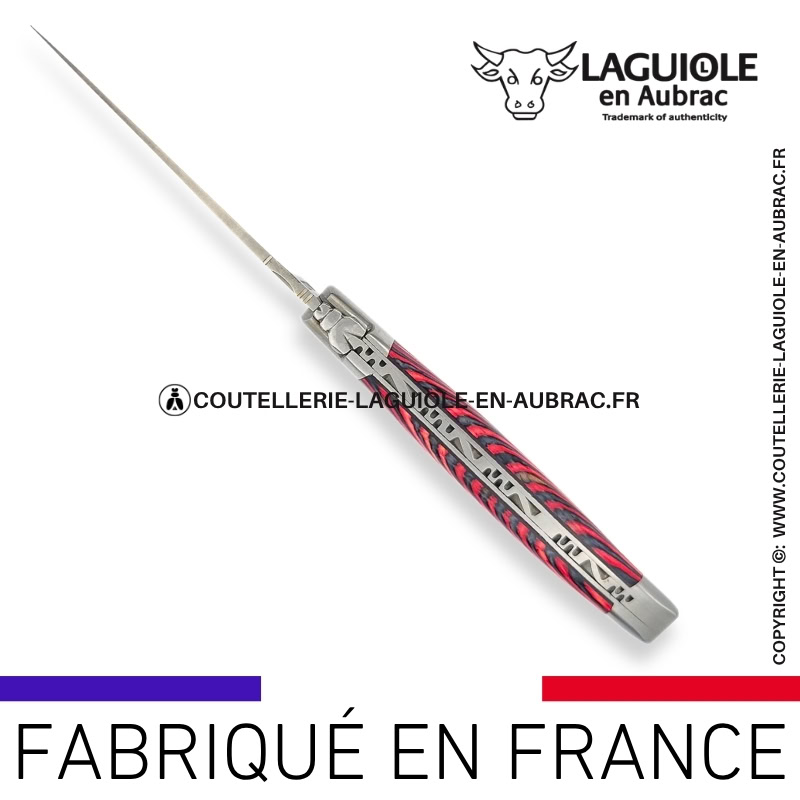 couteau laguiole en aubrac pliant en marqueterie bicolore rose et finition satinée