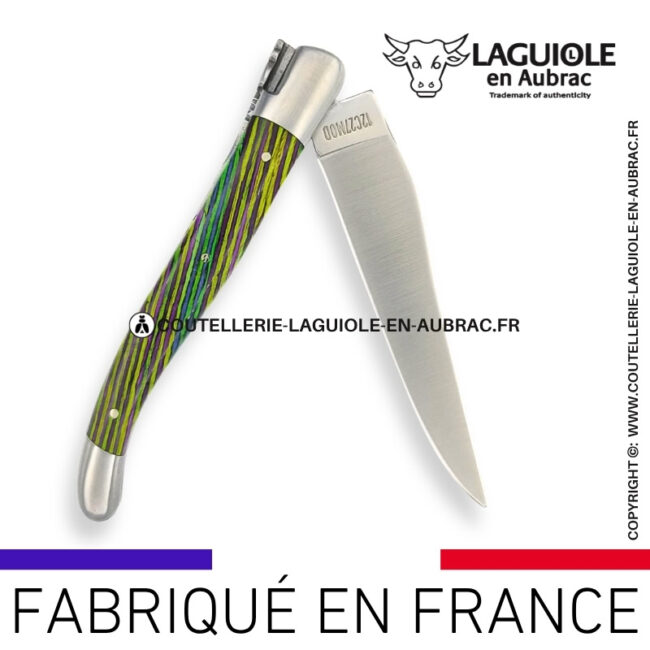 couteau laguiole en aubrac pliant en marqueterie bicolore vert et finition satinée