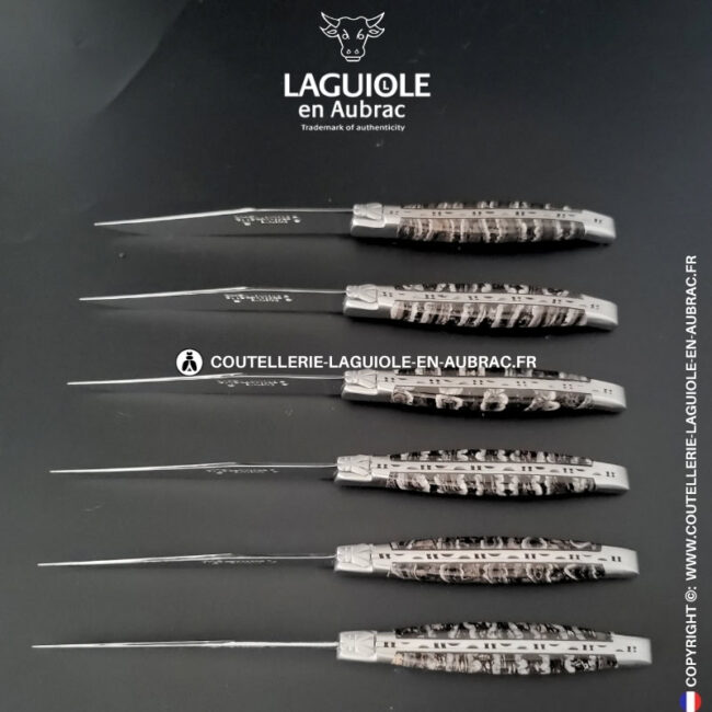 couteaux de table laguiole en aubrac en molaire de mammouth marron tigrée (set de 6)