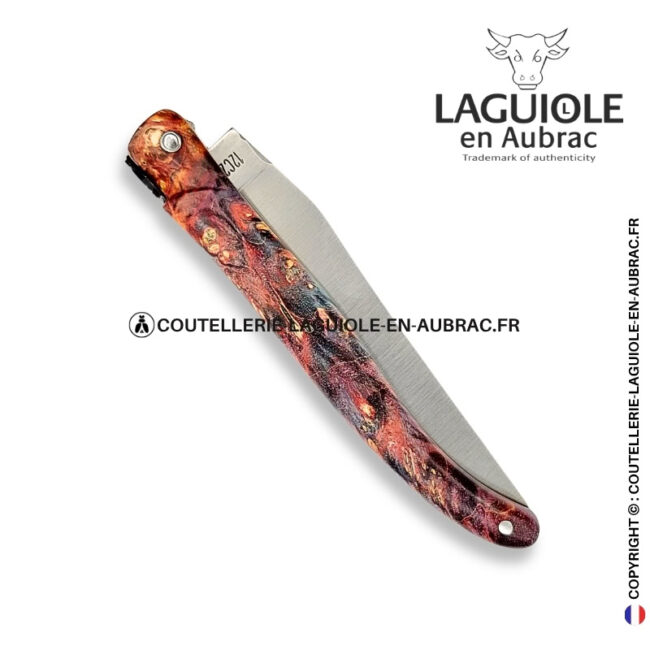 cœur de volcan : couteau laguiole plein manche en loupe de sureau rouge – abeille sculptée en 3d – ressort ciselé
