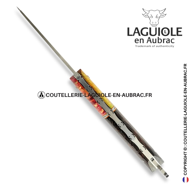 couteau laguiole bee back bi matière en loupe de sureau rouge et fibre de carbone rouge – platines guillochées