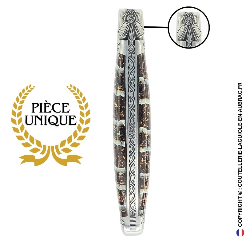 floraison fossile : couteau laguiole en molaire de mammouth – abeille sculptée – ressort et mitres ciselés