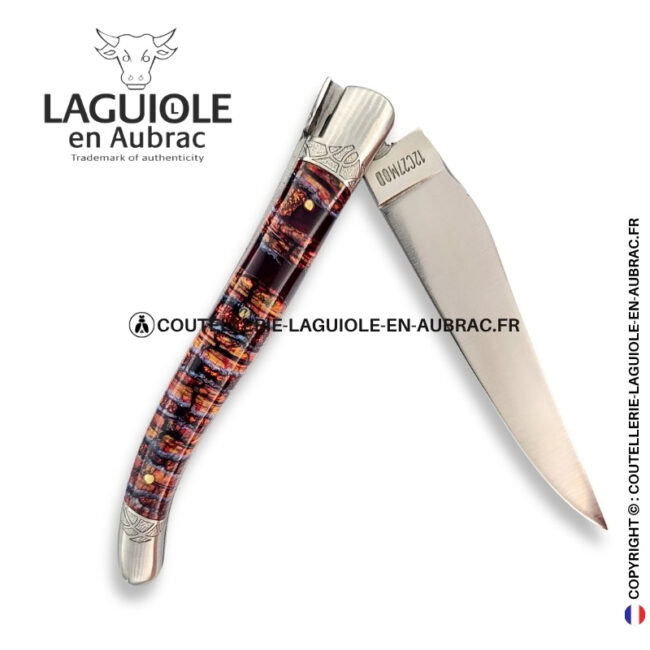 l'abstraite rougeoyante : couteau laguiole en molaire de mammouth rouge – abeille sculptée – ressort et mitres ciselés