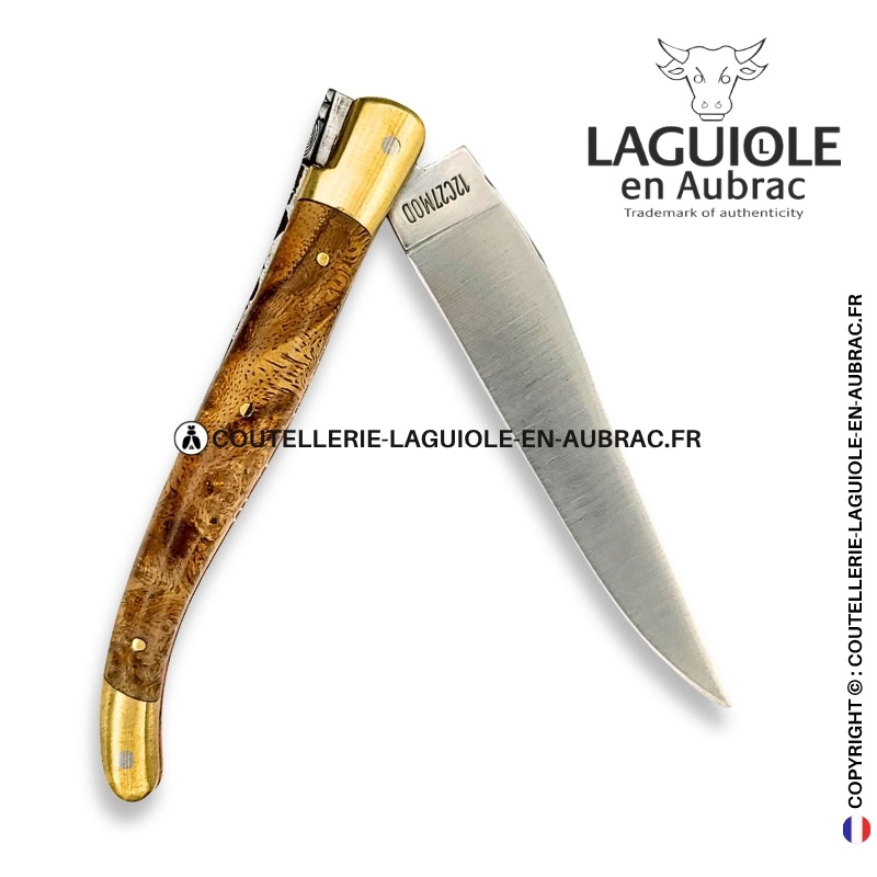 miel sauvage : couteau laguiole en loupe d'amboine dorée – mitres laiton et platines cuivre – abeille et ressort ciselés