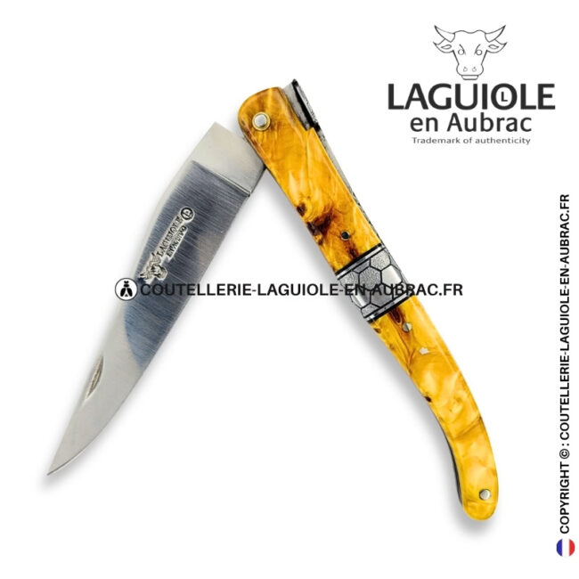 ruche d'ambre : couteau laguiole en loupe d'Érable stabilisée – abeille sculptée – ressort et mitre centrale ciselés