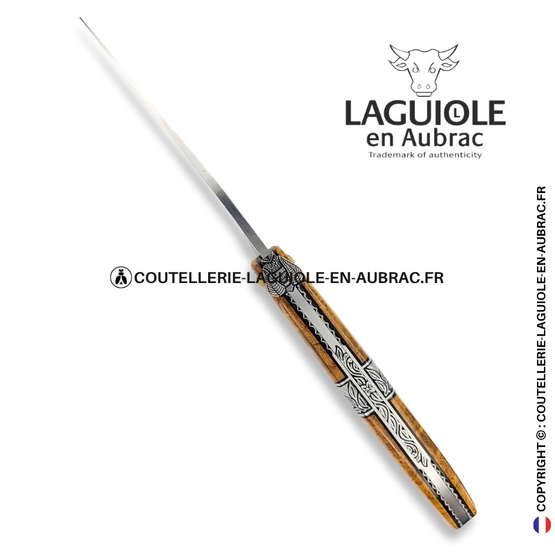 songe de noyer d'automne : couteau laguiole en loupe de noyer – abeille sculptée – ressort et mitre centrale ciselés