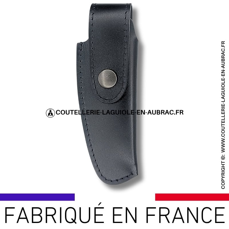 etui en cuir souple noir avec passant ceinture