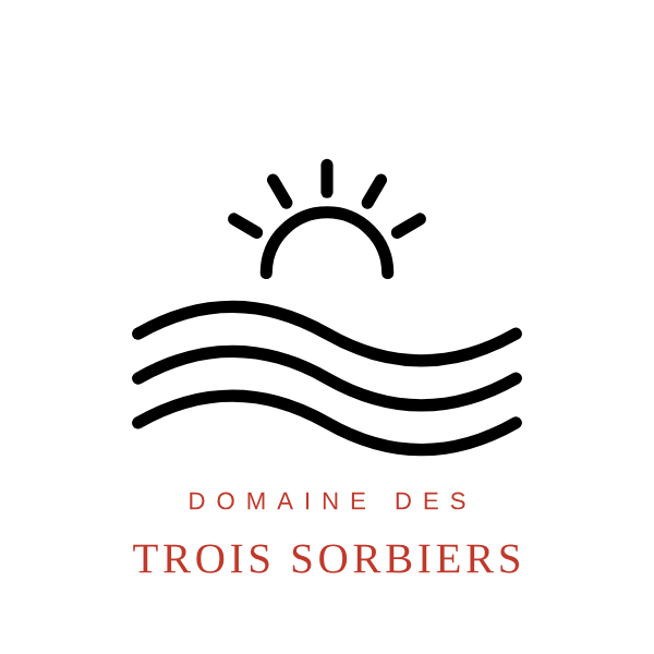 Logo fictif Domaine des Trois Sorbiers : soleil et vagues, nom du domaine en dessous